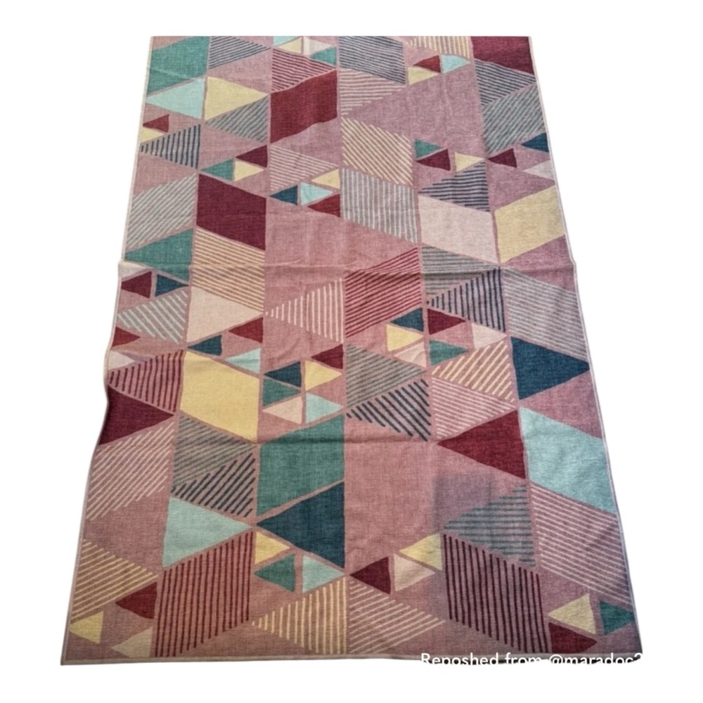 Ruggable Geometric Pattern 4x6 - Rug Only